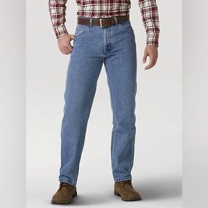 Wrangler Classic Fit Stonewash Jean 34x30